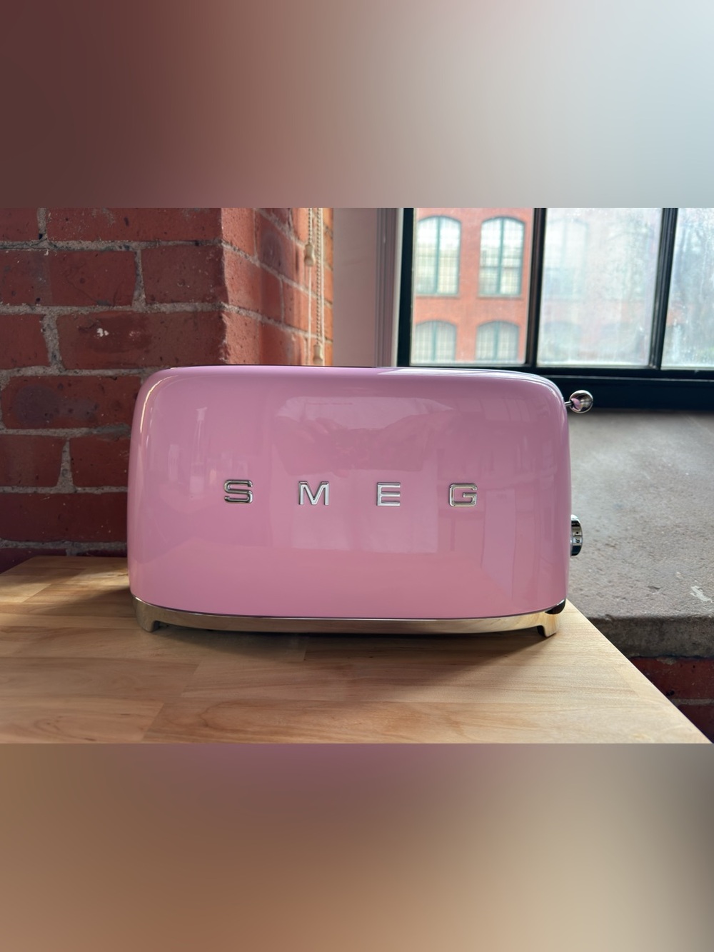 SMEG 4 slice 2 slot toaster